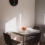 Luminoso Trilocale Vicino Stazione E M3 Rogoredo Ideale Per Lavoro