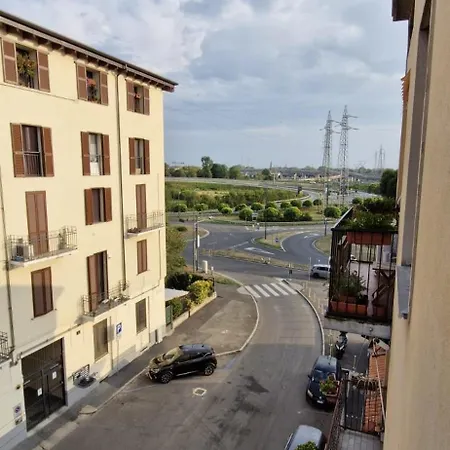 Apartamento Luminoso Trilocale Vicino Stazione E M3 Rogoredo Ideale Per Lavoro *