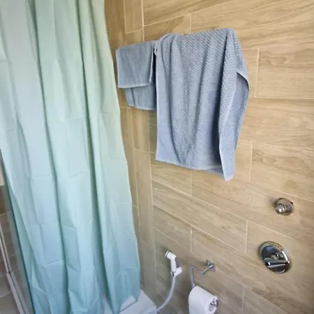 Apartamento Luminoso Trilocale Vicino Stazione E M3 Rogoredo Ideale Per Lavoro Milán