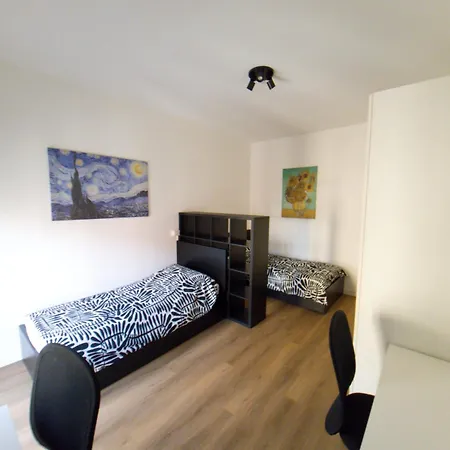 Apartamento Luminoso Trilocale Vicino Stazione E M3 Rogoredo Ideale Per Lavoro